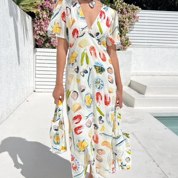 Lisa Says Gah Dresses & Skirts - Lisa Says Gah Gracie Dress w/ Tapas Print in Ivory, size